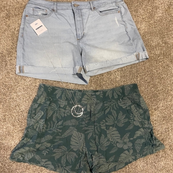 Women's Sonoma Goods For Life Jean Short Tropical Lounge Short And Long Necklace - Picture 1 of 4